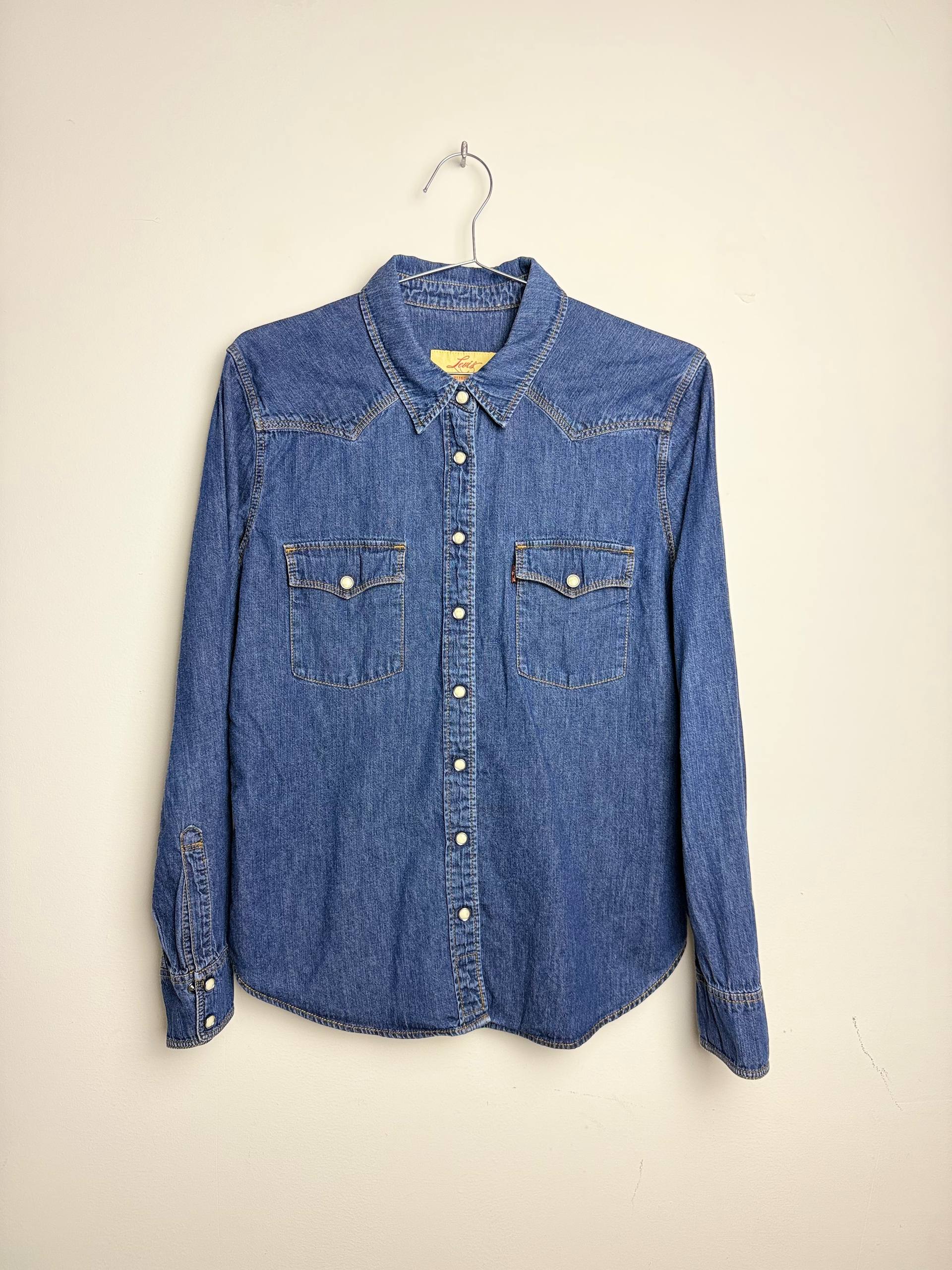 Levi’s Women’s Denim Shirt
