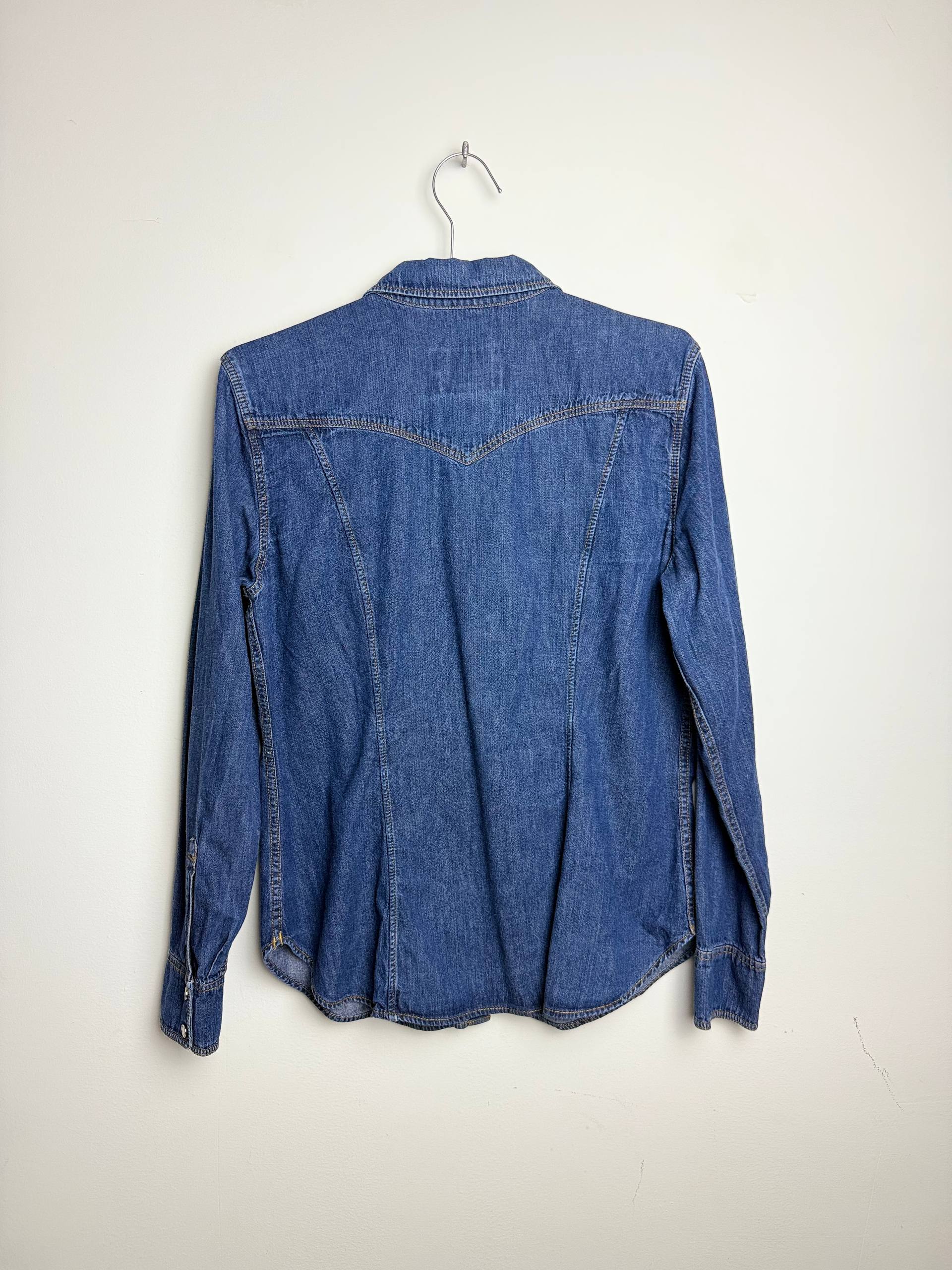 Levi’s Women’s Denim Shirt